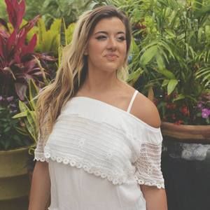 Meet your Posher, Kait